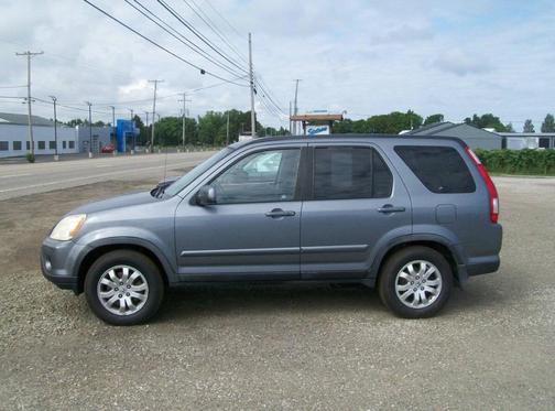 Gray 2005 Honda CR-V SE