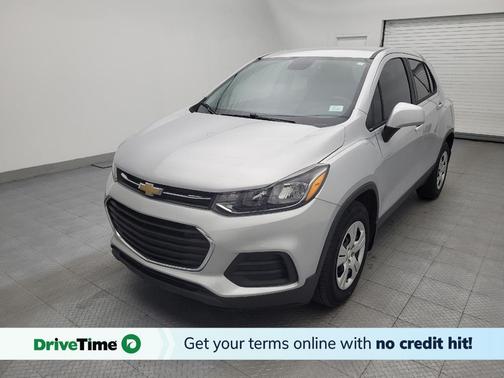 Silver Ice Metallic 2018 Chevrolet Trax LS
