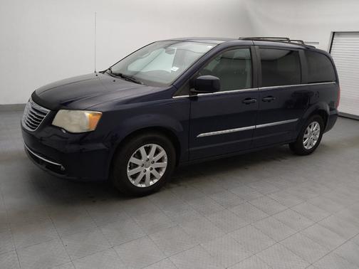 2013 Chrysler Town & Country Touring