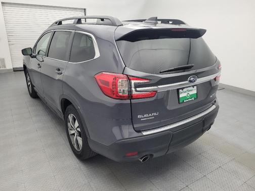 Magnetite Gray Metallic 2023 Subaru Ascent Premium 8-Passenger