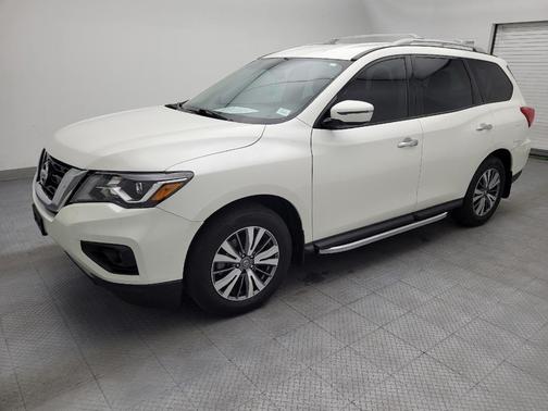 Pearl White Tricoat 2019 Nissan Pathfinder SV