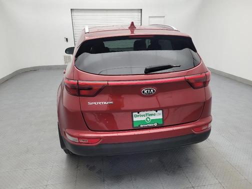 Hyper Red 2018 Kia Sportage LX