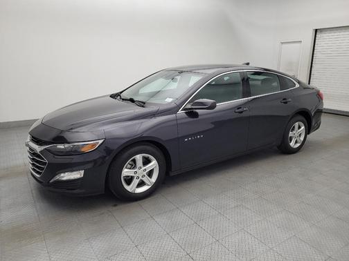 Gray 2023 Chevrolet Malibu FWD 1LT