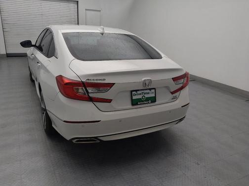 2019 Honda Accord Touring 2.0T