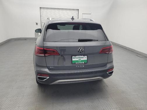 Gray 2022 Volkswagen Taos 1.5T SEL
