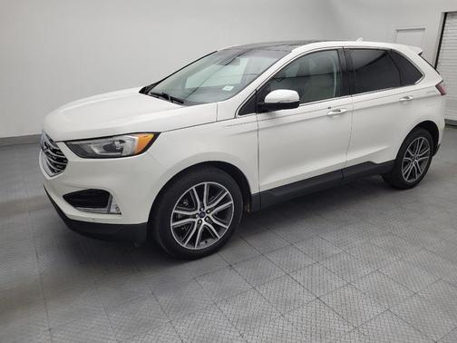 White 2020 Ford Edge Titanium