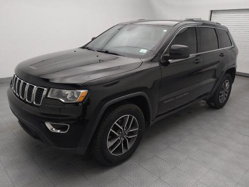 2019 Jeep Grand Cherokee Laredo