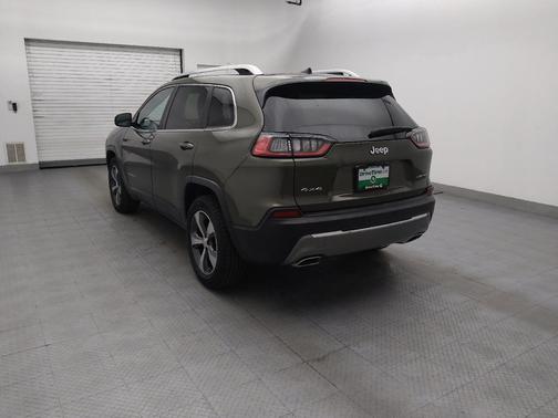 Olive Green Pearlcoat 2019 Jeep Cherokee Limited