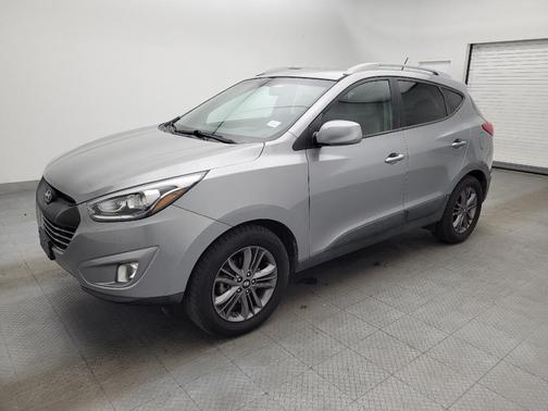 2015 Hyundai TUCSON SE