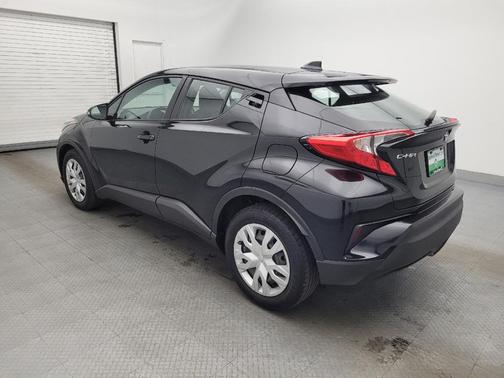 2021 Toyota C-HR LE