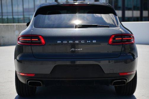 2018 Porsche Macan Base