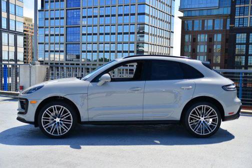 2026 Porsche Macan AWD
