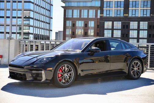 2026 Porsche Panamera Turbo E-Hybrid