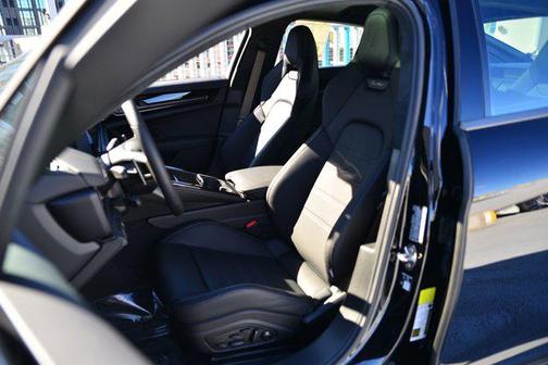 2026 Porsche Panamera Turbo E-Hybrid