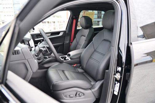 2026 Porsche Cayenne S