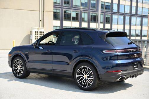 2026 Porsche Cayenne E-Hybrid