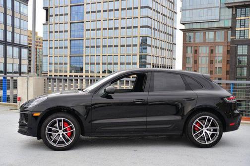 2023 Porsche Macan S