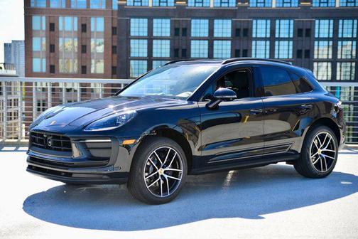 2026 Porsche Macan AWD