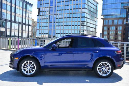 2026 Porsche Macan AWD