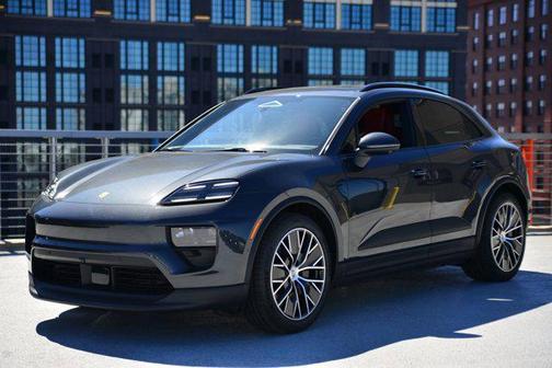 2025 Porsche Macan Electric