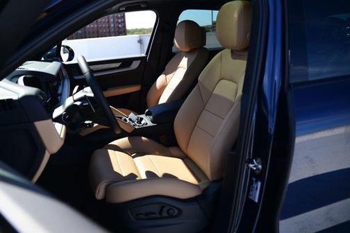 2025 Porsche Cayenne Cayenne