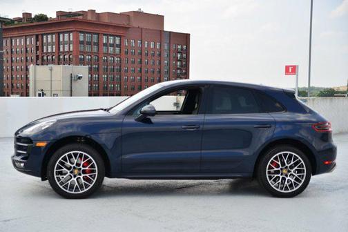 2018 Porsche Macan Turbo