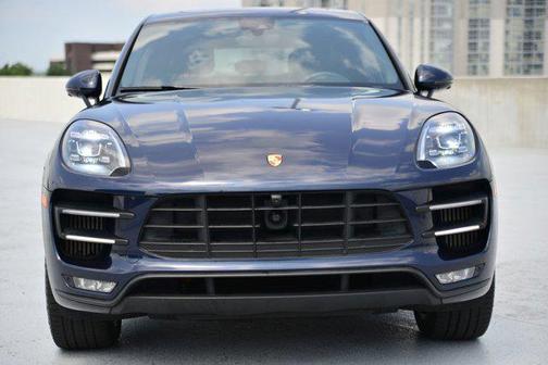 2018 Porsche Macan Turbo