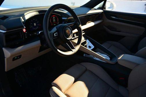 2025 Porsche Macan Electric