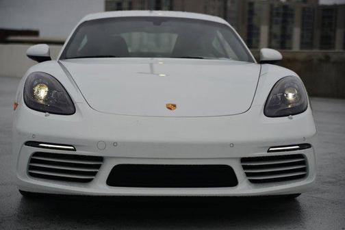 2025 Porsche 718 Cayman Style Edition
