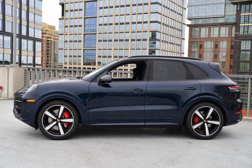 2026 Porsche Cayenne GTS