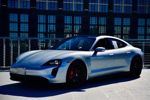 2024 Porsche Taycan GTS