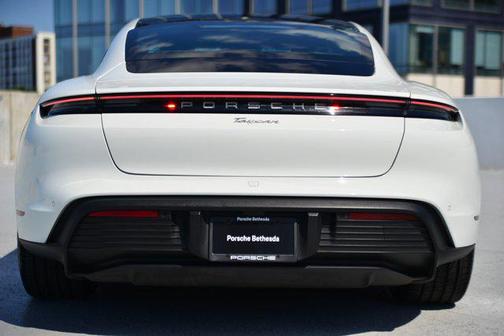 2021 Porsche Taycan RWD