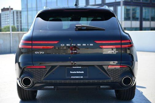 2023 Genesis GV70 3.5T AWD Sport