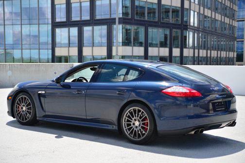 2011 Porsche Panamera Turbo