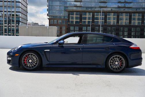 2011 Porsche Panamera Turbo