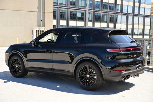2026 Porsche Cayenne AWD