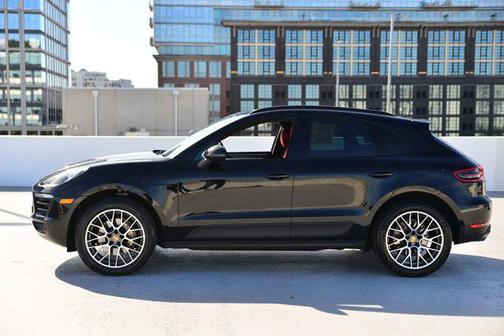 2018 Porsche Macan S