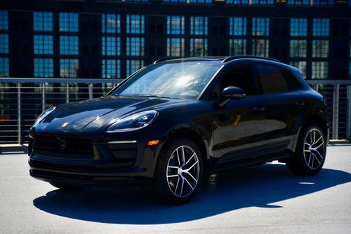 2026 Porsche Macan AWD