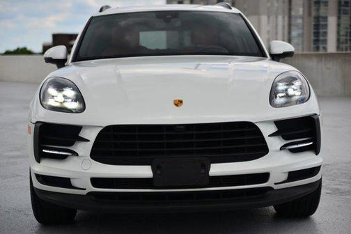 2021 Porsche Macan AWD