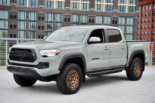 2023 Toyota Tacoma TRD Sport