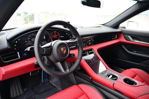 2025 Porsche Taycan RWD
