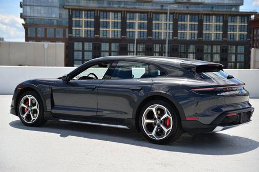 2021 Porsche Taycan Cross Turismo 4