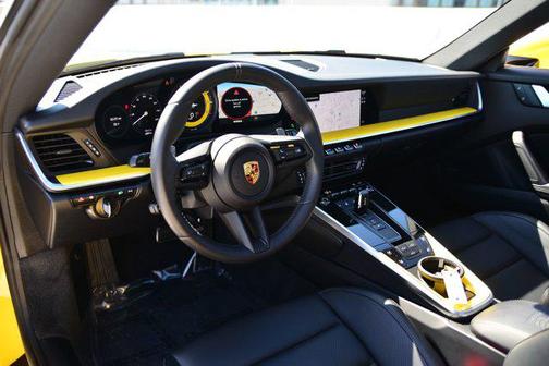 2024 Porsche 911 Carrera