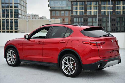 2018 Alfa Romeo Stelvio Ti Sport
