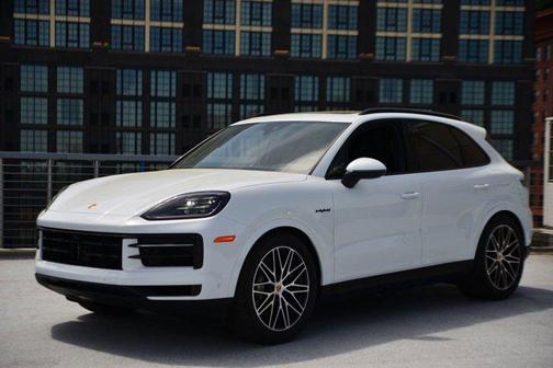 2025 Porsche Cayenne E-Hybrid