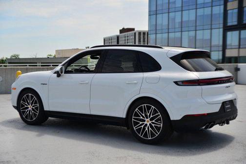 2025 Porsche Cayenne E-Hybrid