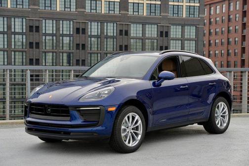 2026 Porsche Macan AWD