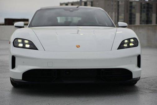 2025 Porsche Taycan GTS