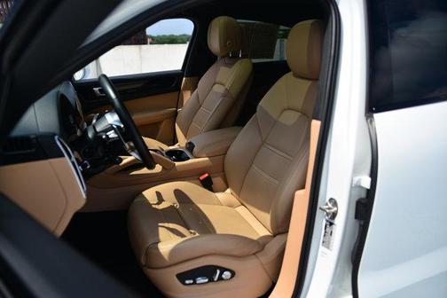 2020 Porsche Cayenne Coupe