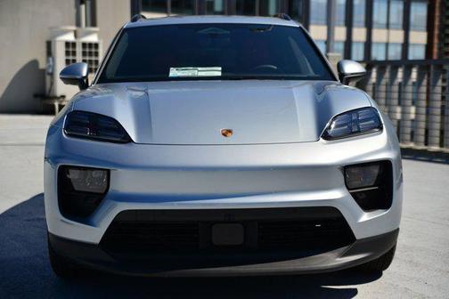 2025 Porsche Macan Electric